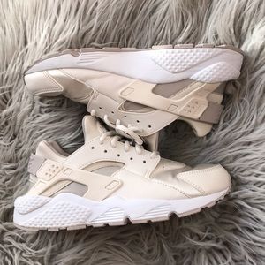 Nike Wmns Air Huarache Run Phantom Light Bone | Footshop Nike Wmns Air Huarache Run Phantom Light Bone | Footshop